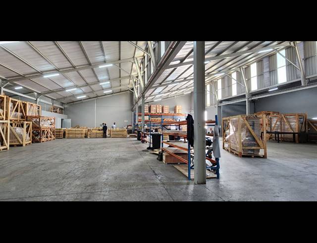 1,791M² WAREHOUSE TO LET IN BRACKENFELL INDUSTRIAL